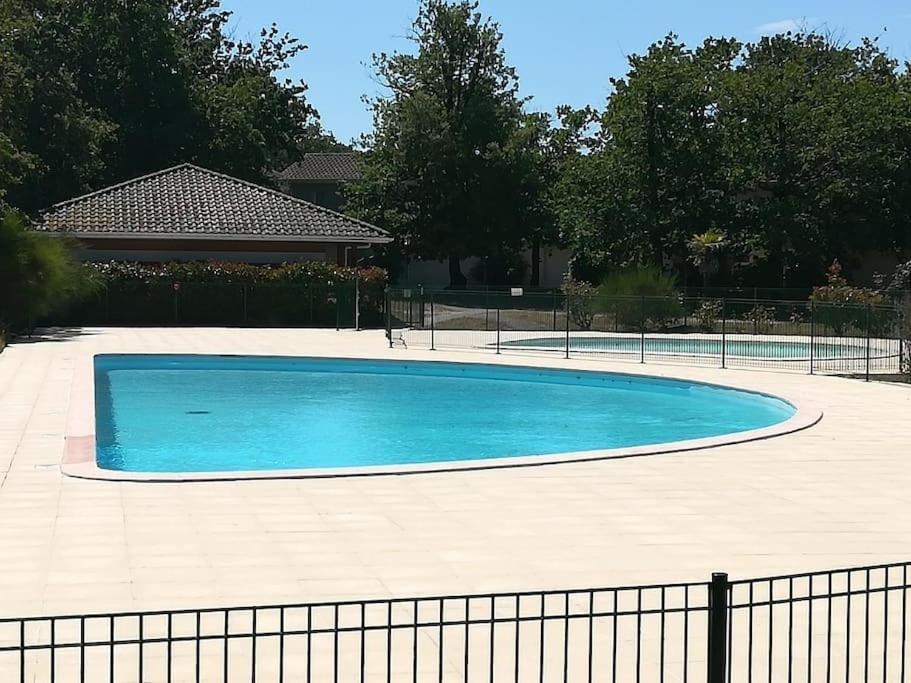 Maison 3 Chambres Avec Piscine Proche Plage Soulac-sur-Mer Ngoại thất bức ảnh