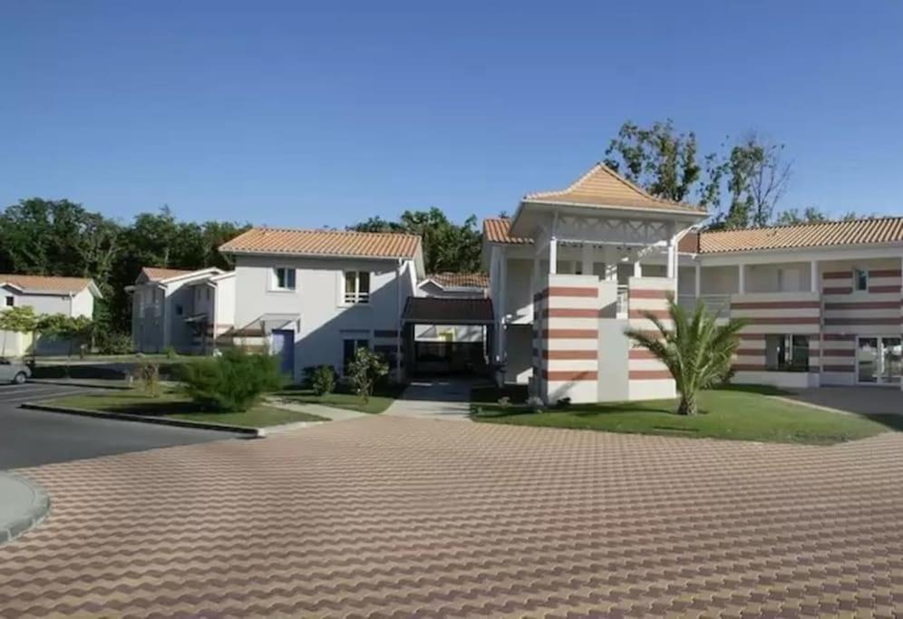 Maison 3 Chambres Avec Piscine Proche Plage Soulac-sur-Mer Ngoại thất bức ảnh